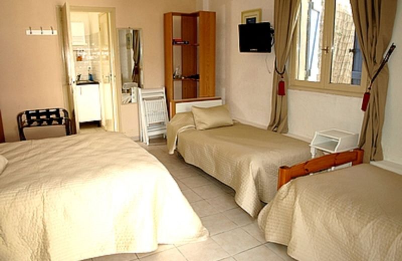Logis Hotel des Cayrons