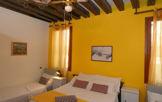 Hotel Guesthouse Backpackers House Venice Venice Venice Booking And Prices Hotellook