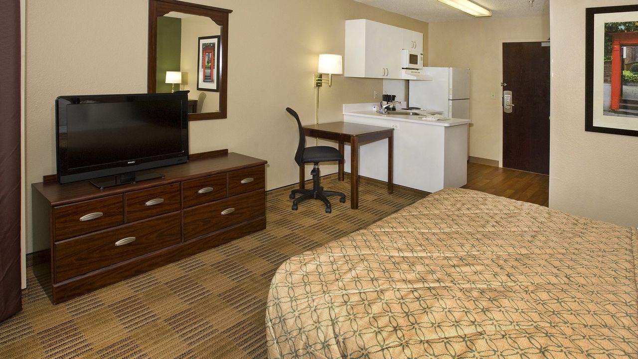 Extended Stay America Vernon H