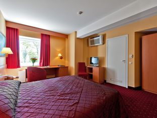 Hotel Image 2