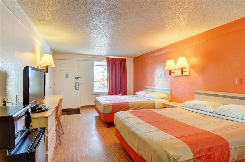 Rodeway Inn