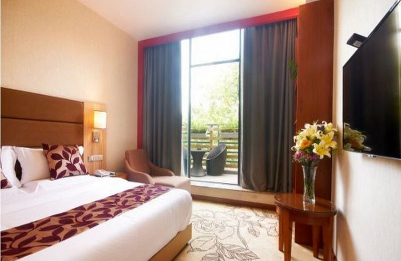 SUPER 8 HOTEL WenZhou College Rd