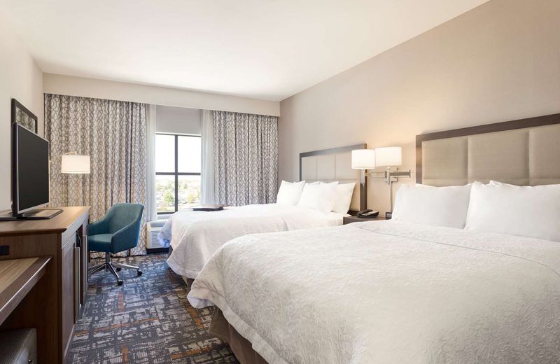 Hampton Inn & Suites West Des Moines Mill Civic