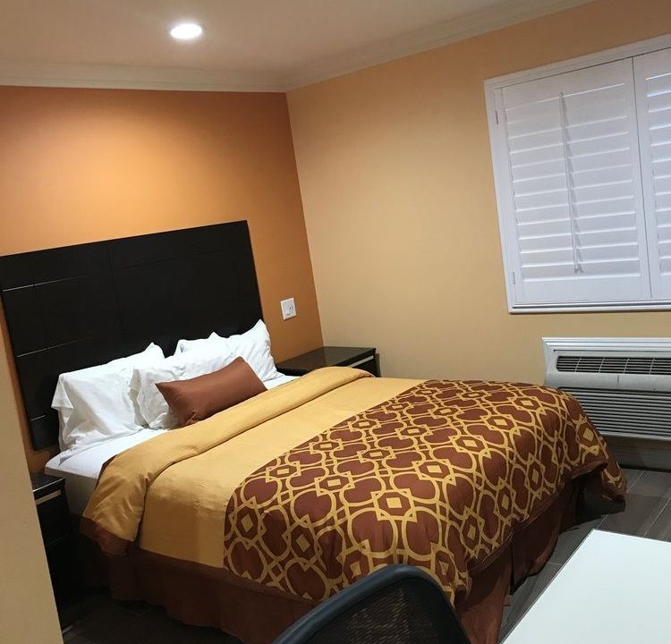 Executive Suites Inn