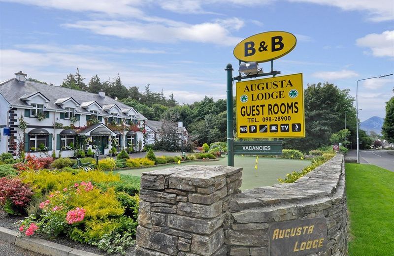 Augusta Lodge Guesthouse