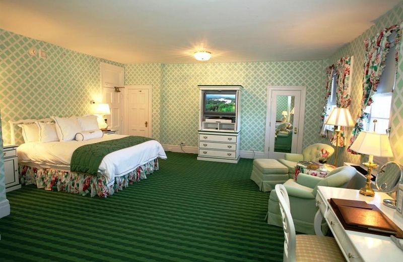 THE GREENBRIER HOTEL