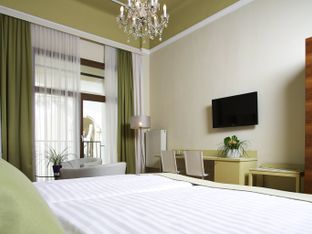 Hotel Image 1