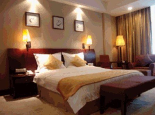 Desheng Hotel