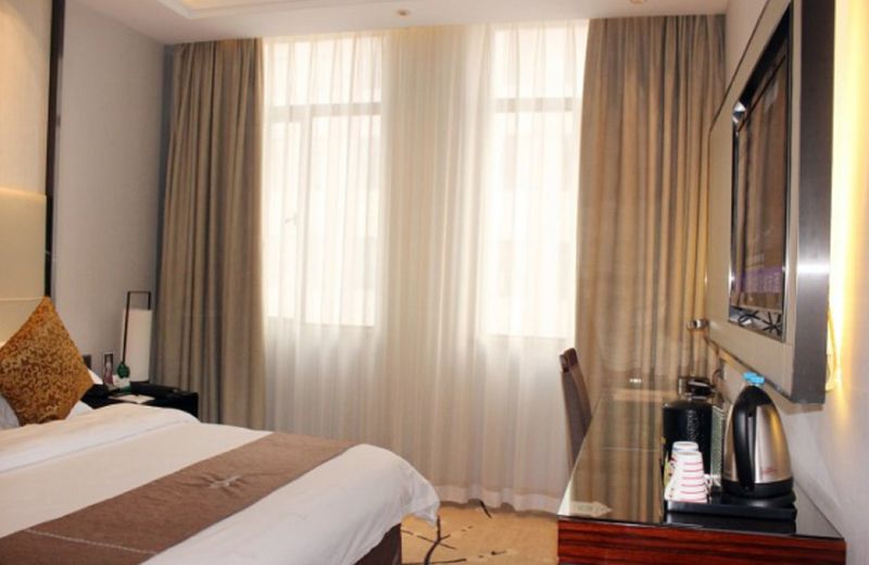Xiang Yang Lang Man Hotel
