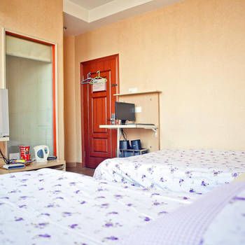 Yangzhou Royal Palace Business Hotel