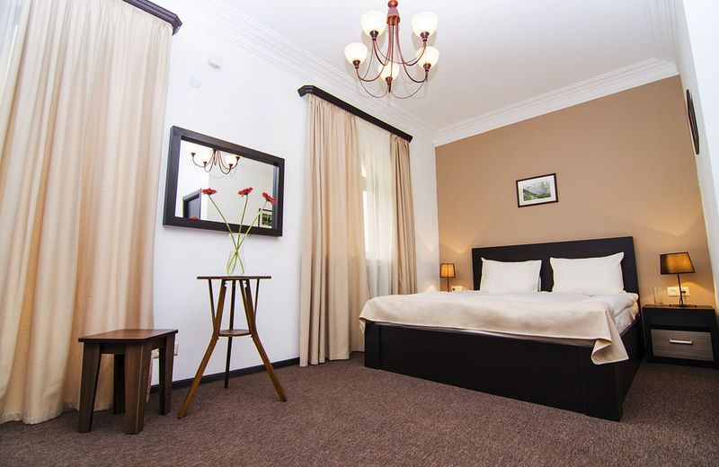 City Centre Hotel By Picnic