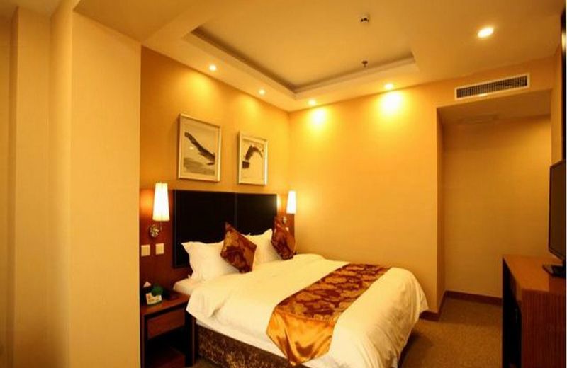 Gold Gulf Hotel