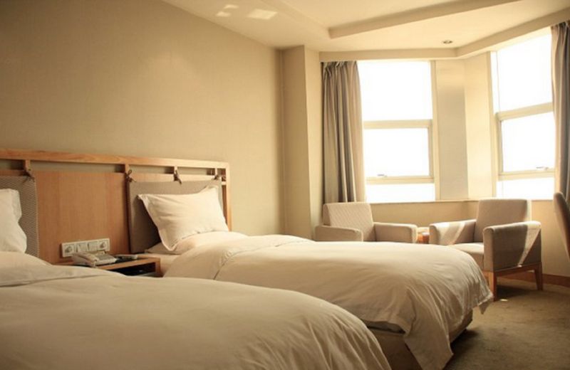 Jinlong Hotel