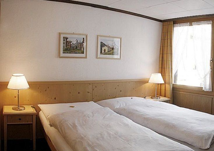 Petit Helvetia Budget Hotel