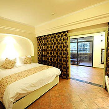 Triton Bay Saltwater Hot Spring Resort