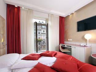 Hotel Image 1