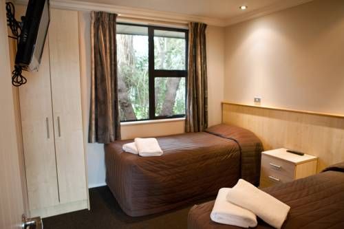 Grove Park Motor Lodge