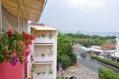 Outdoor Pictures 1