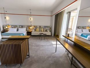 Hotel Image 1