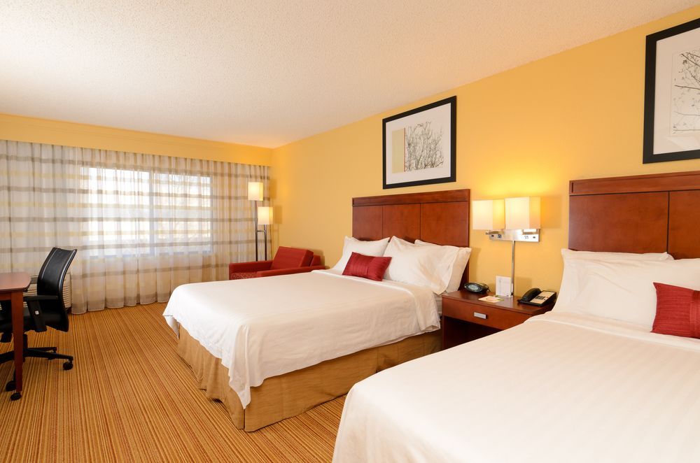 Courtyard by Marriott Frederick