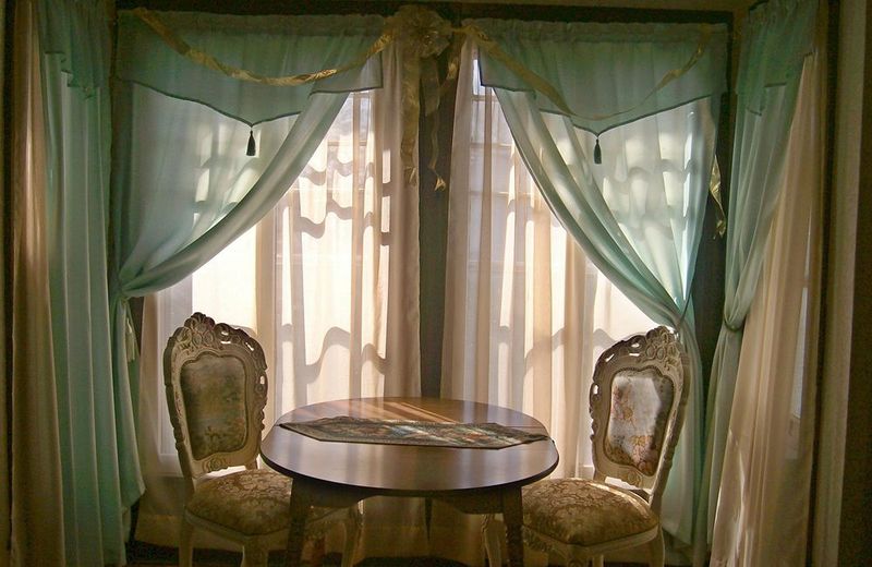 Levine House Bed & Breakfast