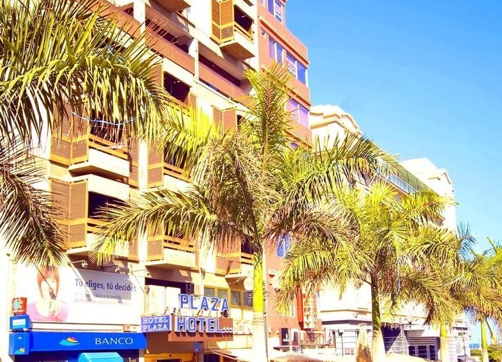 Hotel Adonis Plaza