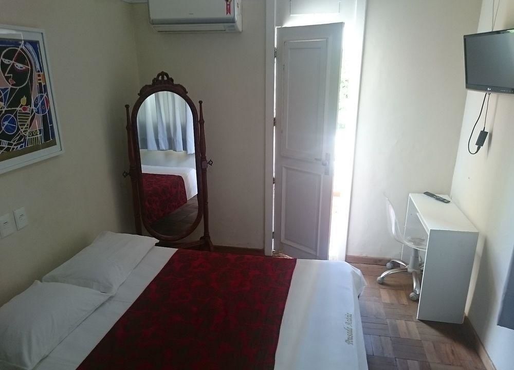 Pousada Acácia da Barra