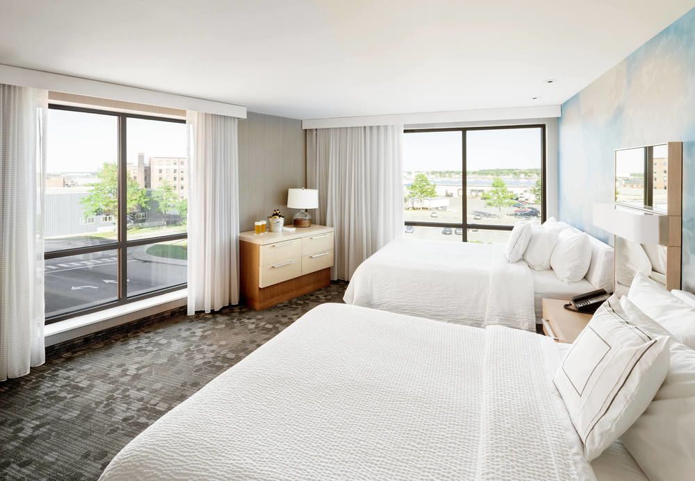 Courtyard by Marriott Portland Downtown/Waterfront