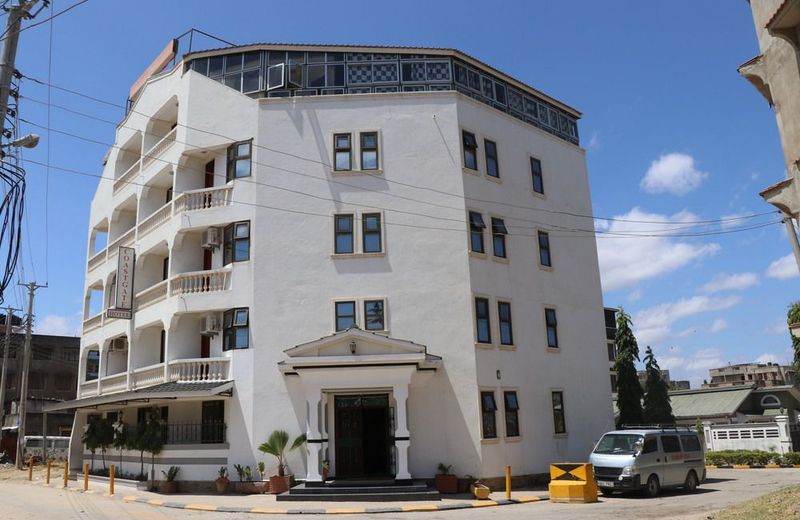 Coastgate Hotel