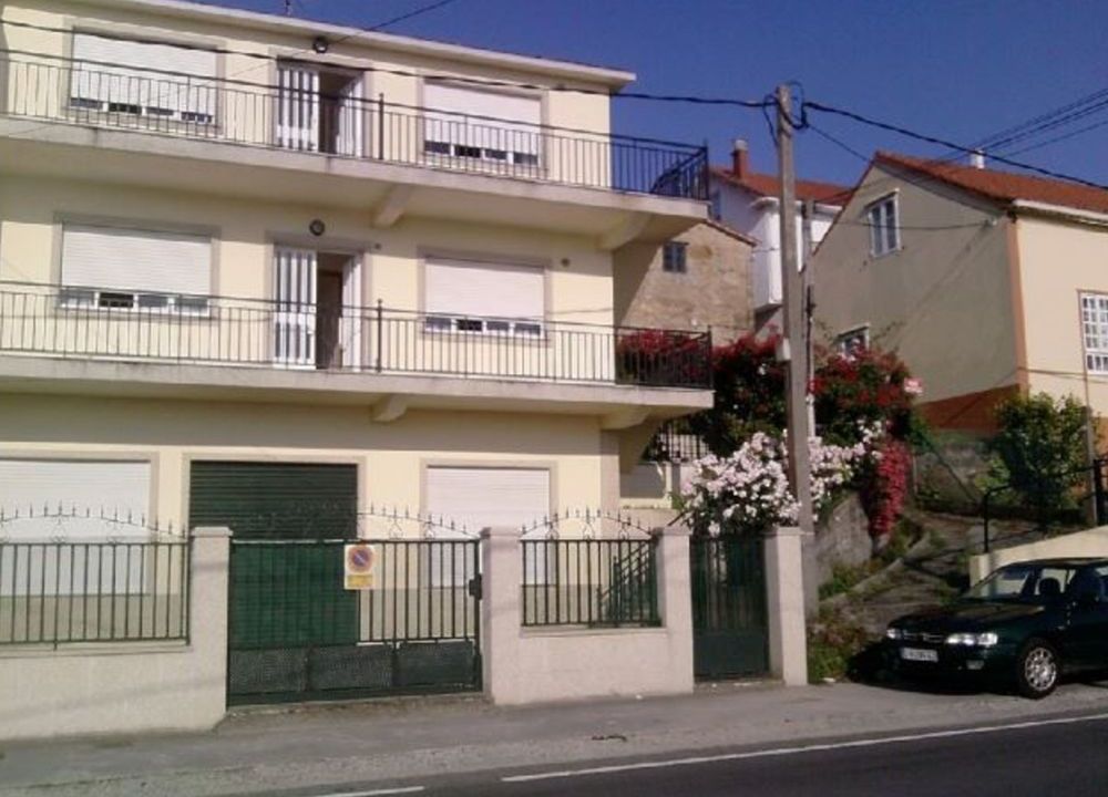 Apartment - 3 Bedrooms - 00030