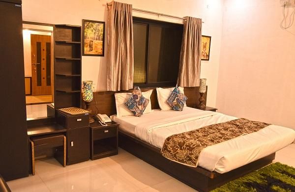 Tadoba Tiger King Resort