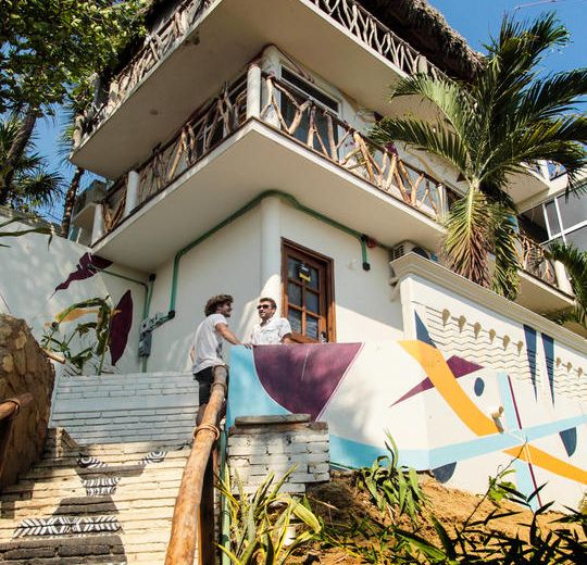 Selina Puerto Escondido