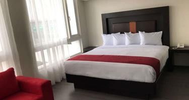 Best Western Plus Metepec & Suites