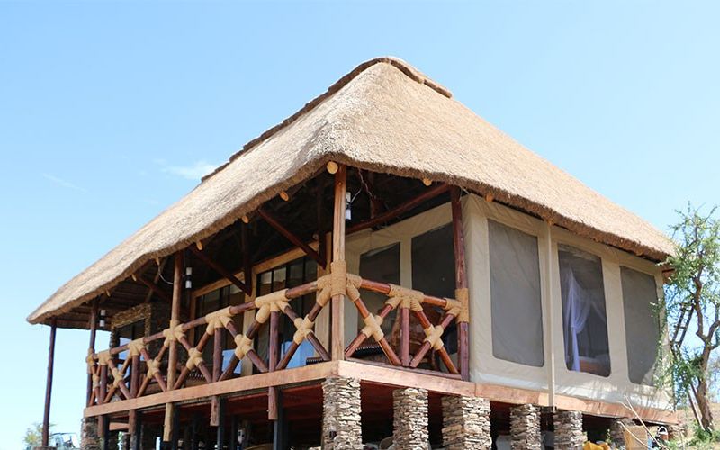 SERENGETI SAFARI LODGE