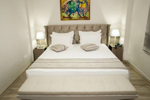Benos Hotel