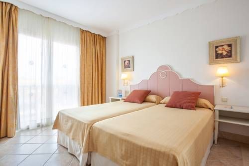 Grupotel Macarella Suites & Spa