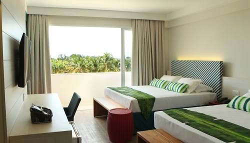 Hot Beach Resort