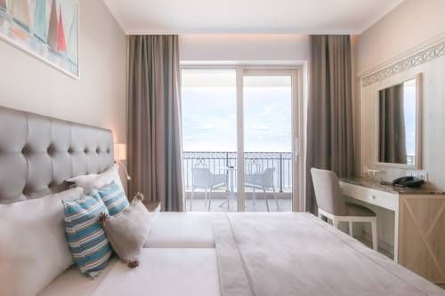 King Maron Wellness Beach Hotel