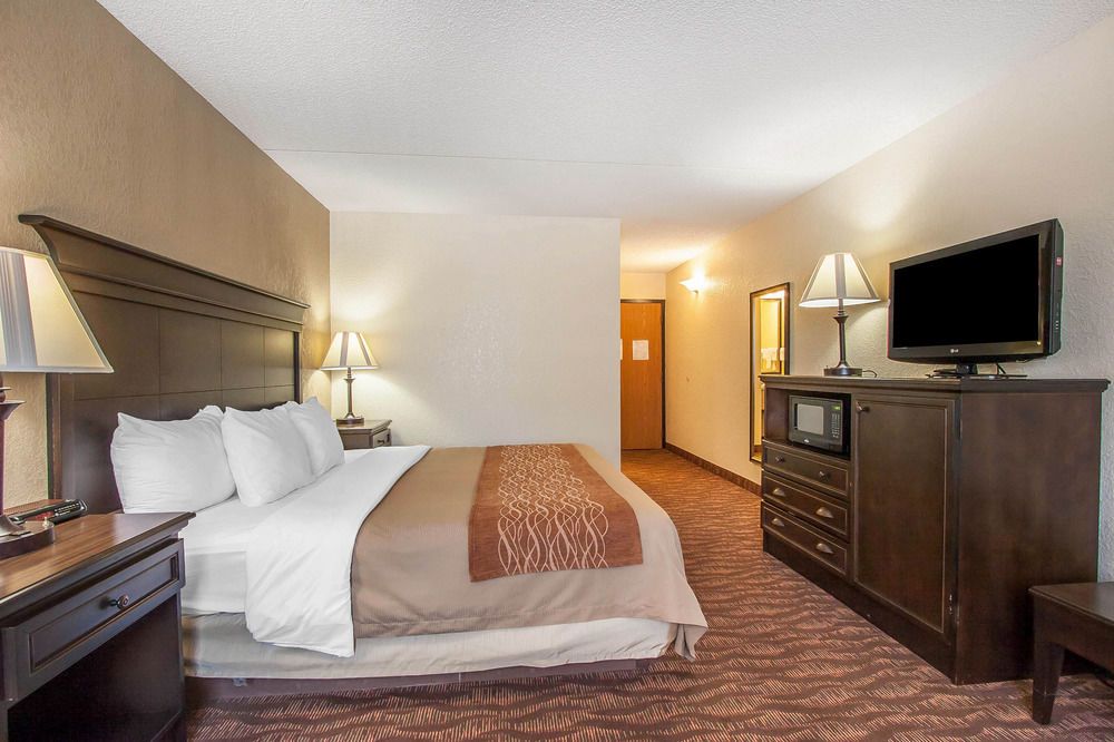 Comfort Inn at Thousand Hills