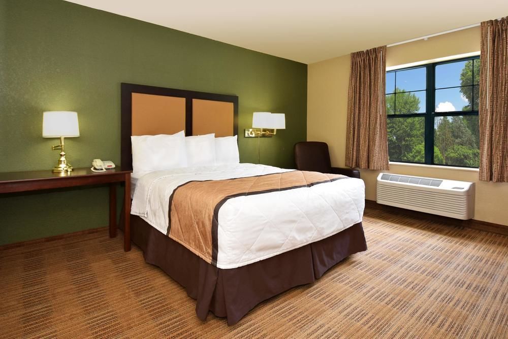 Extended Stay America New Orleans - Metairie