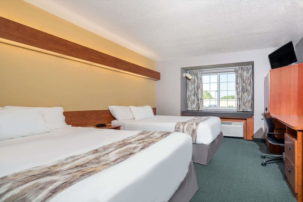 Microtel Inn & Suites by Wyndham New Ulm