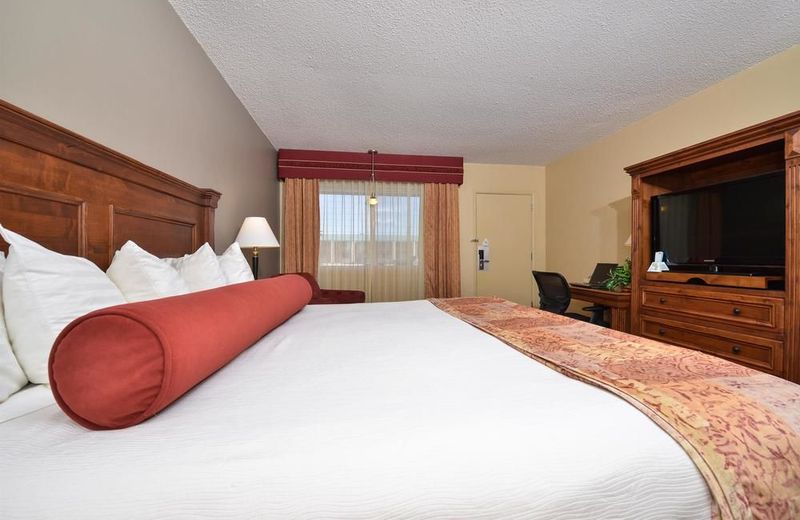 Best Western Plus King's Inn and Suites