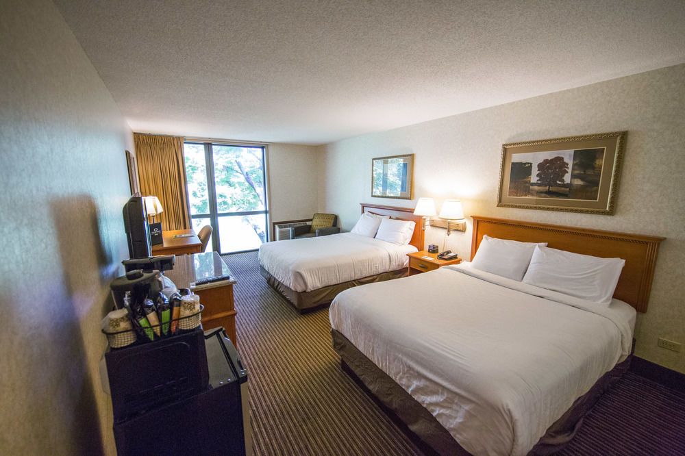 Arrowwood Resort and Conference Center