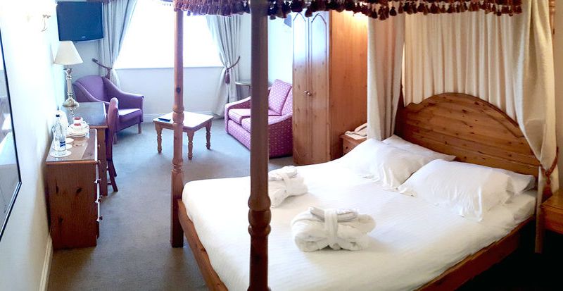 Skylark Hotel