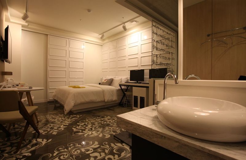 Ansan Design Hotel XYM