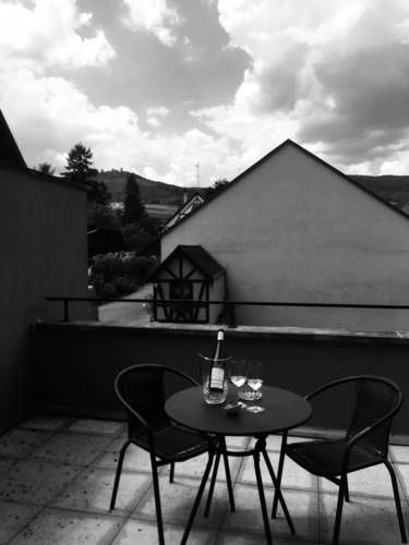 Outdoor Pictures 24