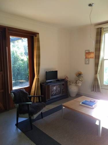 Hotham Ridge Estate