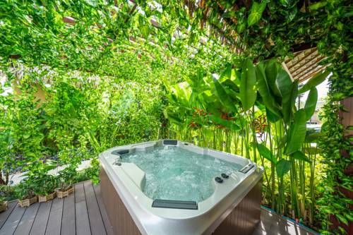 Outdoor Pictures 21
