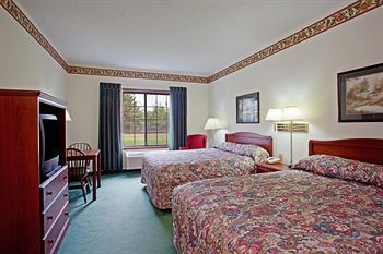 Country Inn & Suites by Radisson, Elk River, MN