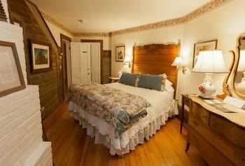 Arlington's West Mountain Inn